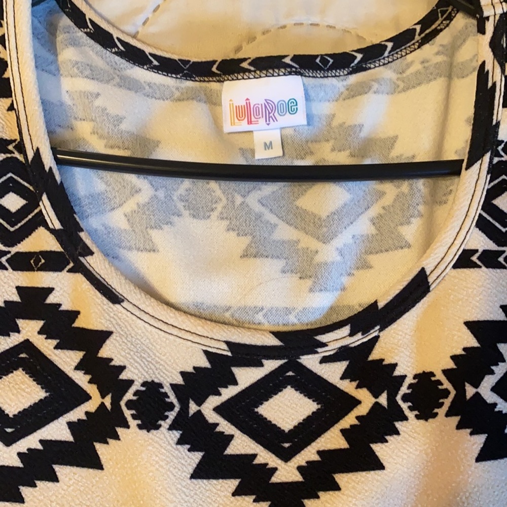 LuLaRoe Nicole dress size medium - Picture 2 of 3